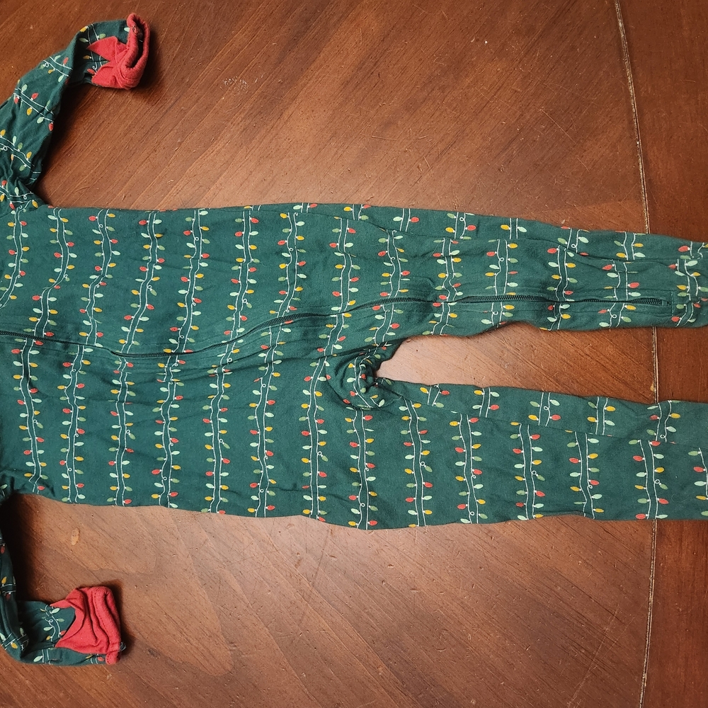 Green Kids One-Piece Footie Pajamas with Holiday Lights